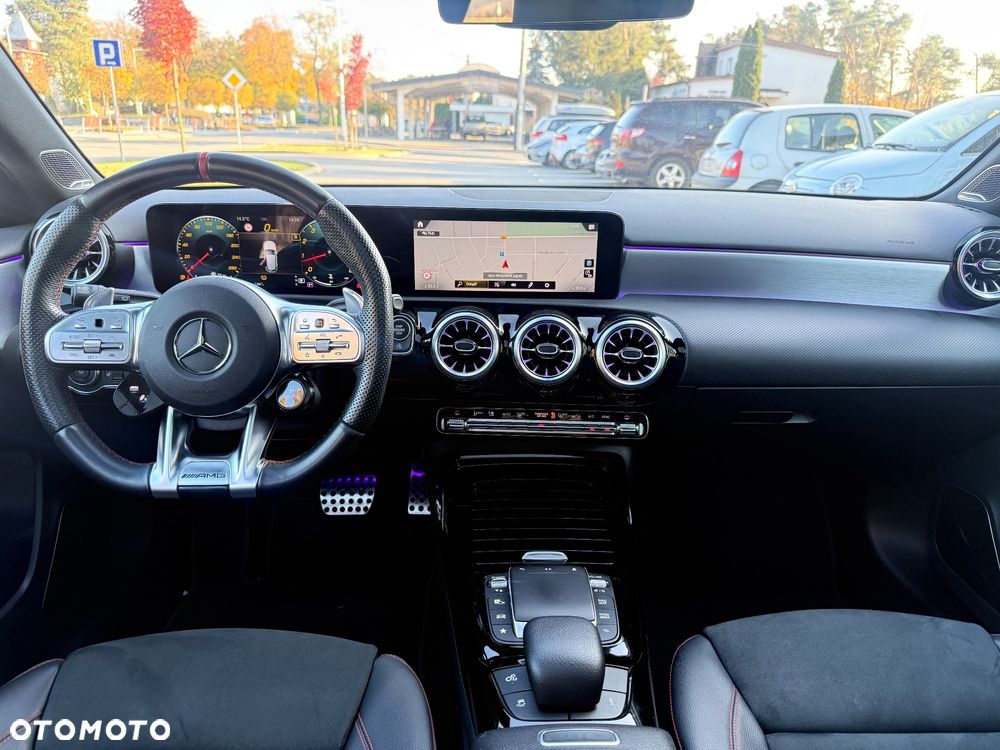Mercedes-Benz Klasa A 35 AMG 4-Matic 7G-DCT - 10