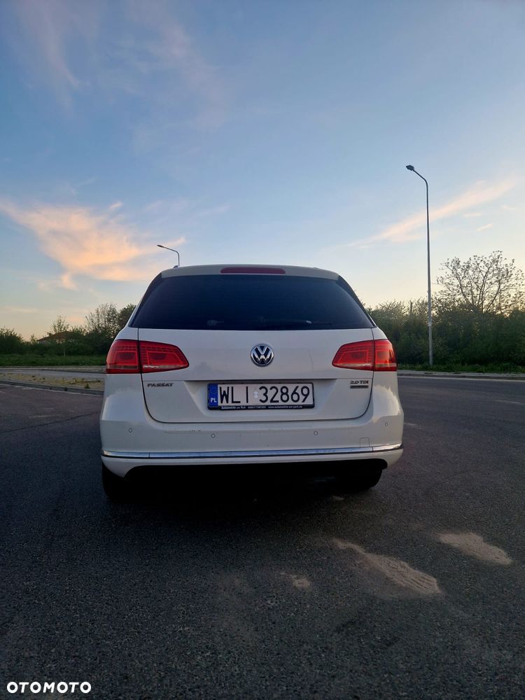 Volkswagen Passat 2.0 TDI Comfortline - 4