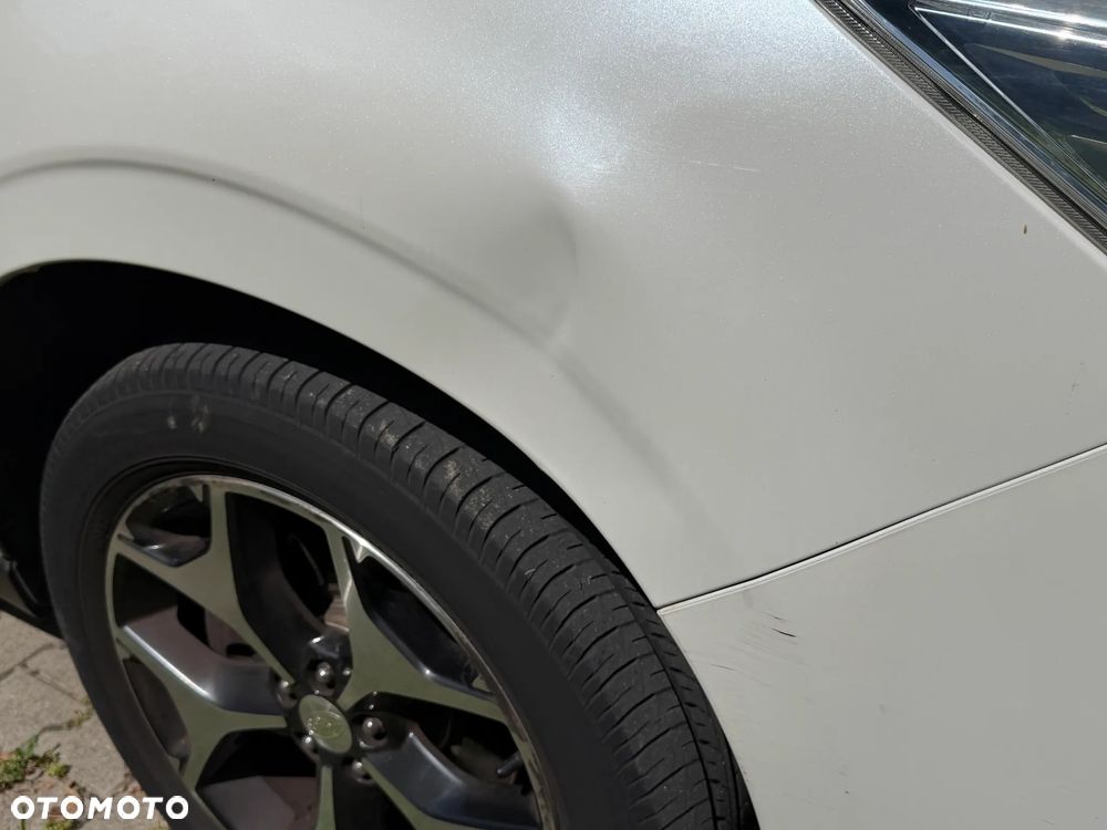 Subaru Forester 2.0 XT Platinum Lineartronic - 12