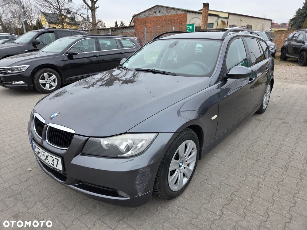 BMW Seria 3 - 23