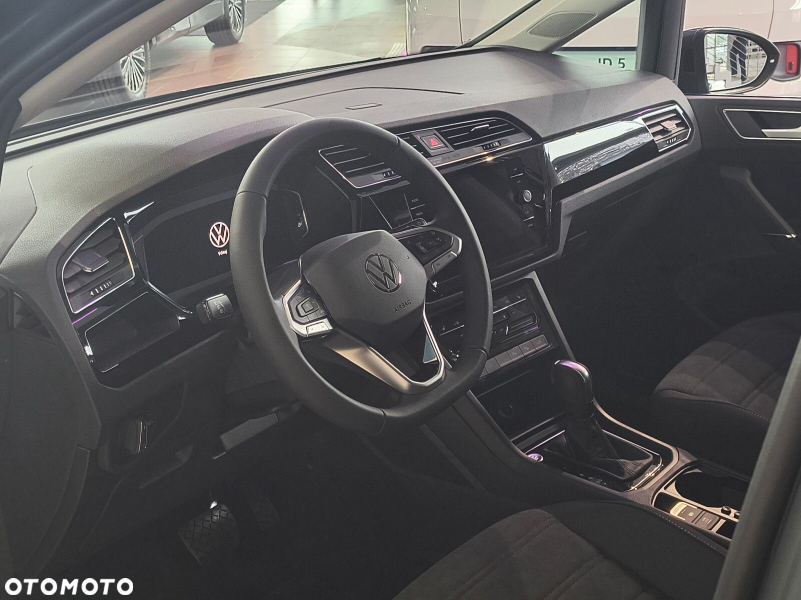 Volkswagen Touran 1.5 TSI EVO Highline DSG - 7