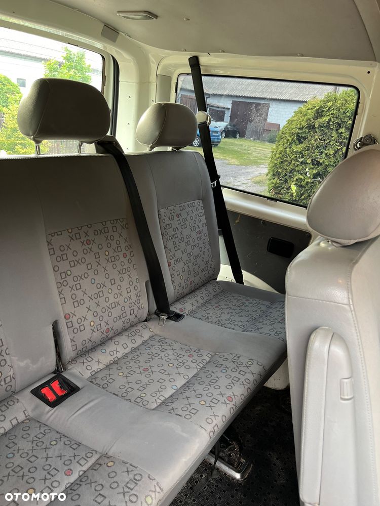 Volkswagen Transporter - 16
