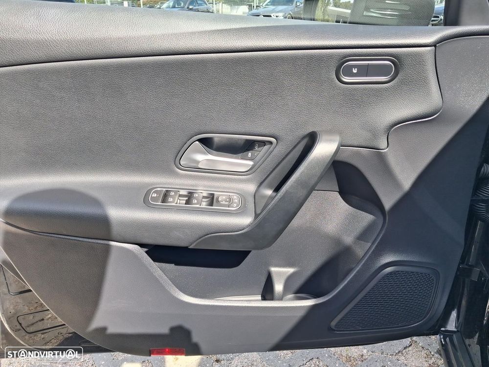 Mercedes-Benz A 200 Style Plus Aut. - 8