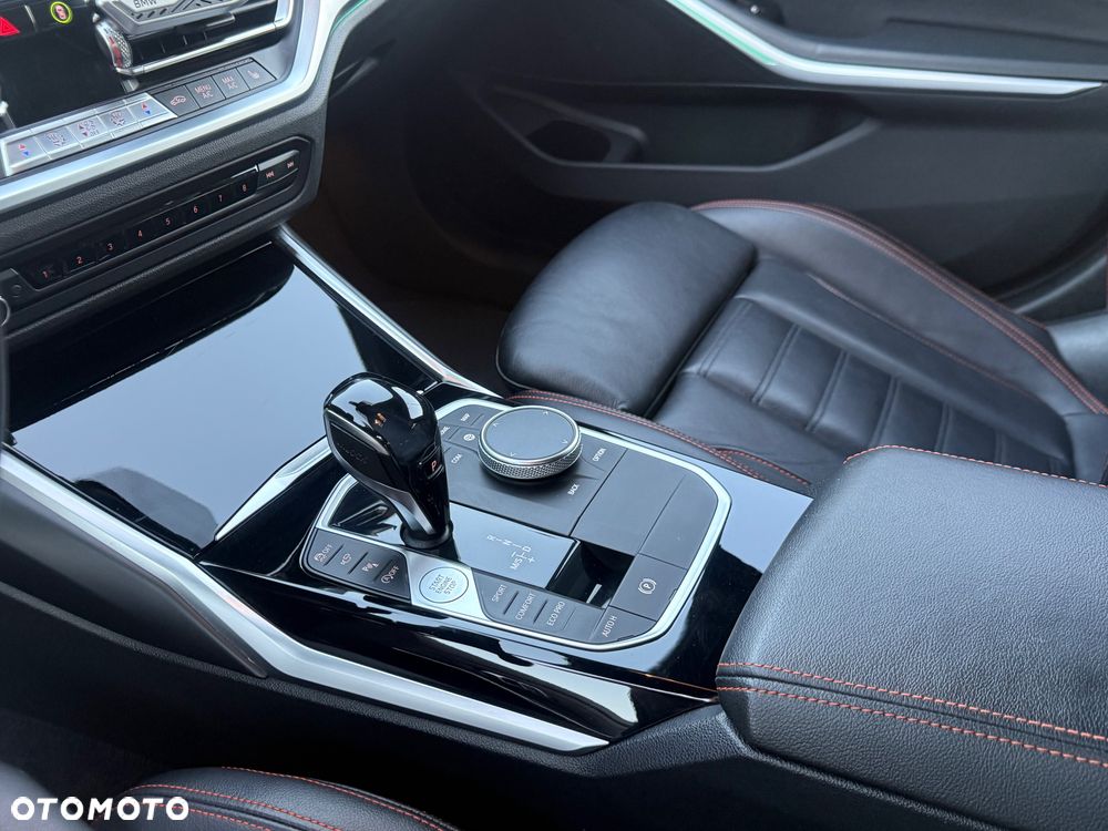 BMW Seria 3 320d Sport Line - 19