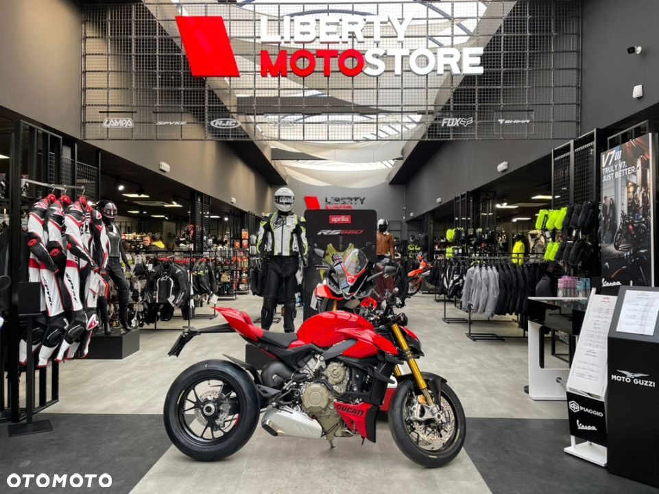 Ducati Streetfighter V4 - 4