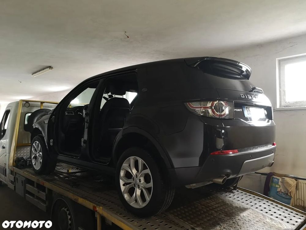 Land Rover Discovery Sport TD4 HSE Luxury - 8