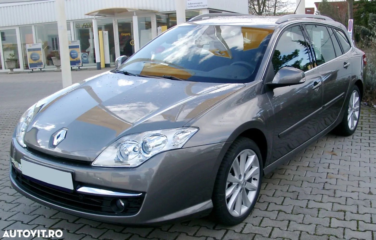 Dezmembrez Renault Laguna 3 2.0 diesel - 1