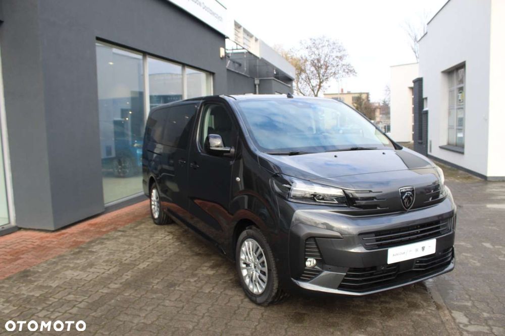 Peugeot Traveller - 5