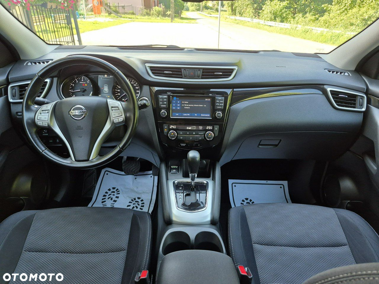 Nissan Qashqai - 12