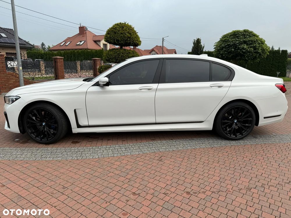 BMW Seria 7 750Li xDrive sport - 4