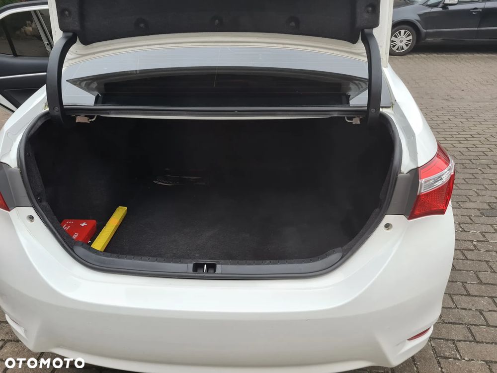 Toyota Corolla 1.6 Active - 10