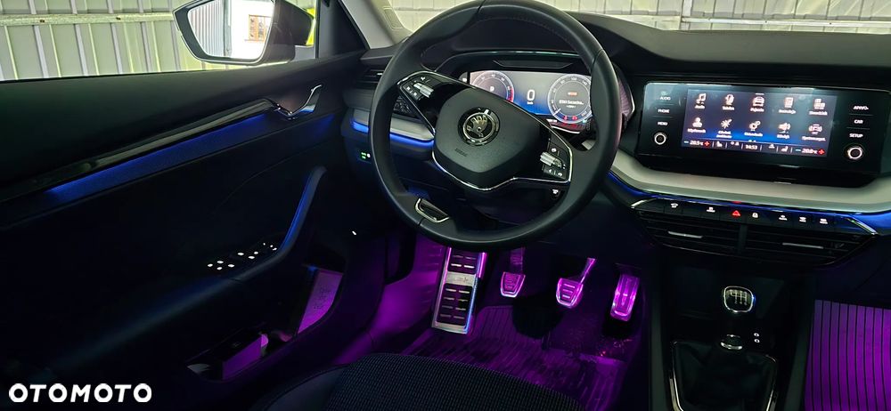 Skoda Octavia ver-1-5-tsi-act-style - 13