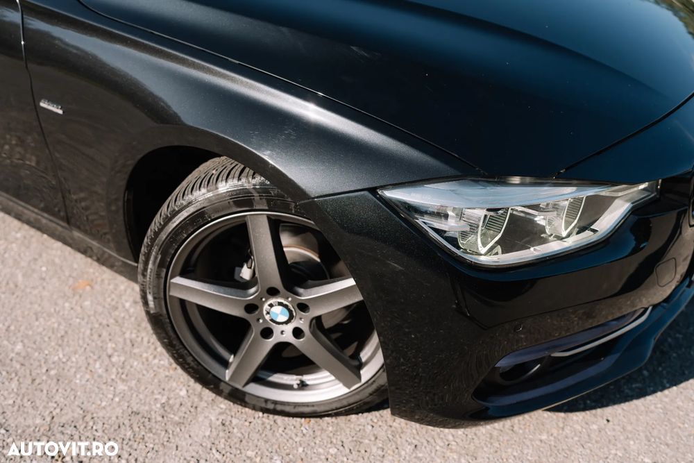 BMW Seria 3 318d Touring Aut. Sport Line - 27