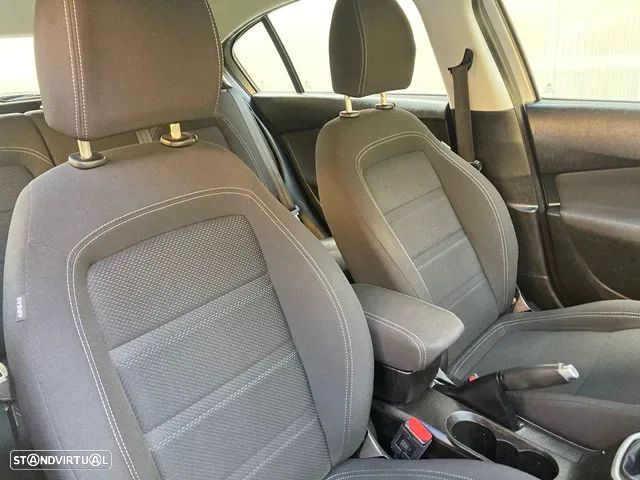 Fiat Tipo 1.3 M-Jet Easy J17 - 27