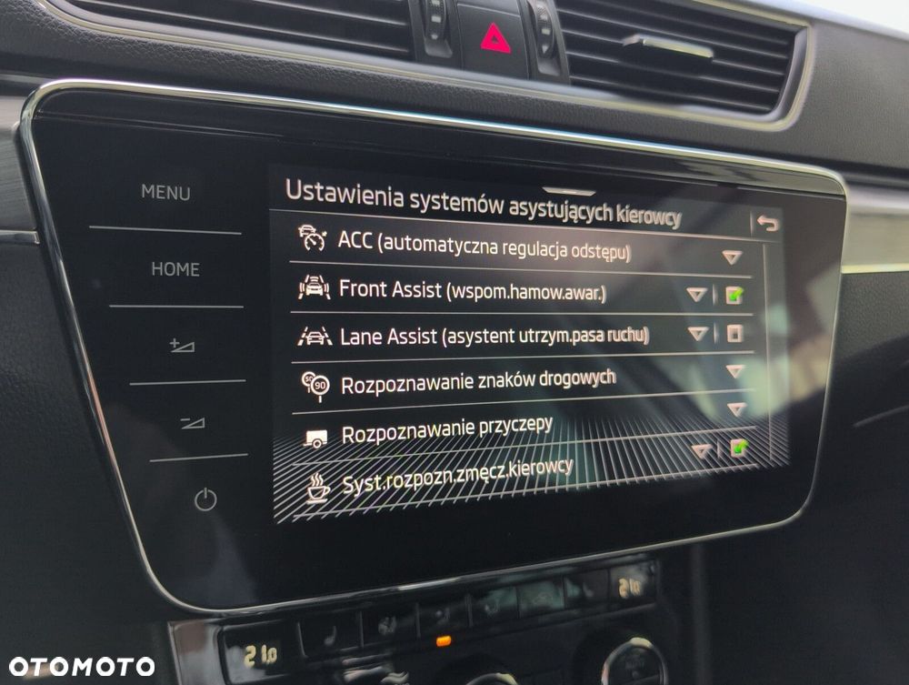 Skoda Superb 2.0 TDI SCR 4x4 Scout DSG - 19