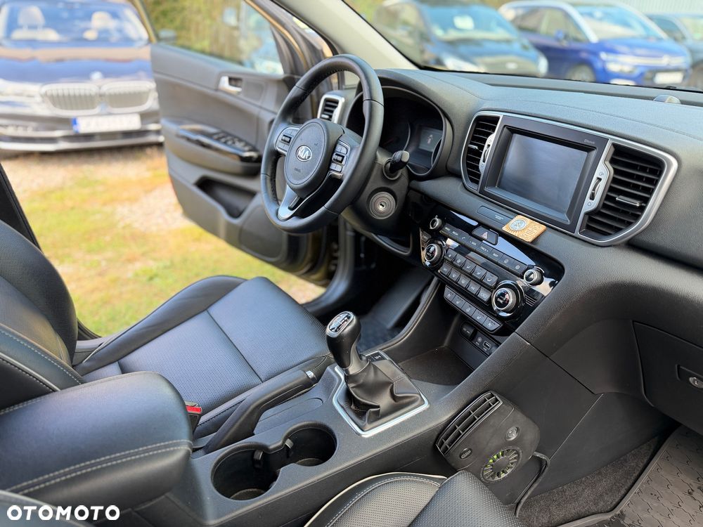 Kia Sportage 2.0 CRDI L 4WD - 33