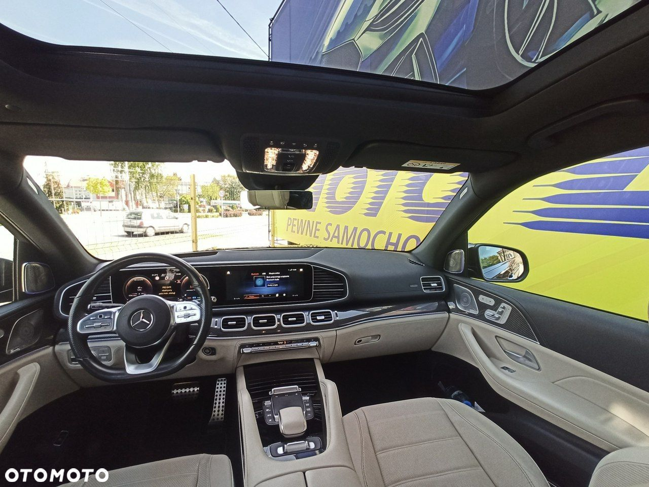Mercedes-Benz GLS - 13