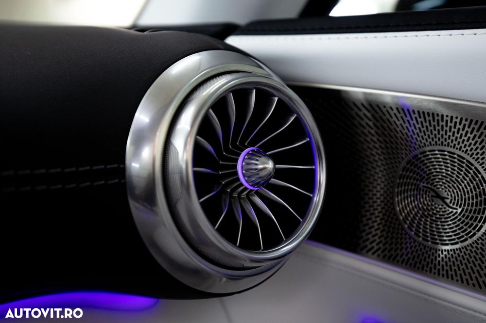 Mercedes-Benz SL 680 Maybach Monogram Series - 30