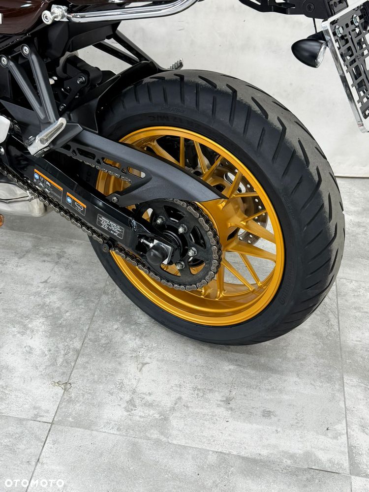 Kawasaki Z 900 RS - 26