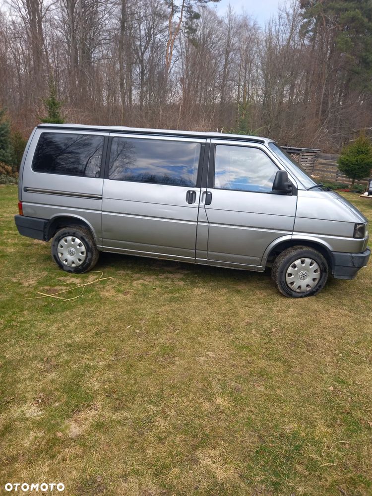 Volkswagen Multivan - 4