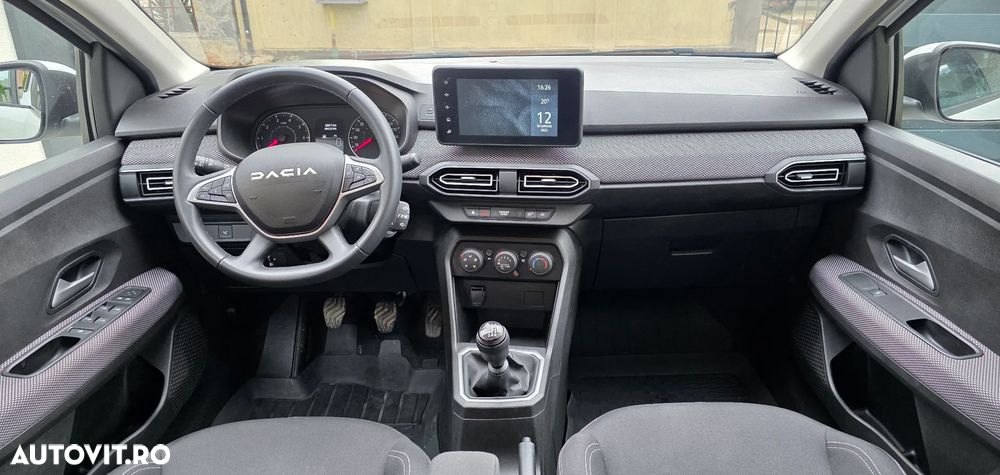 Dacia Logan TCe 90 MT6 Expression - 10
