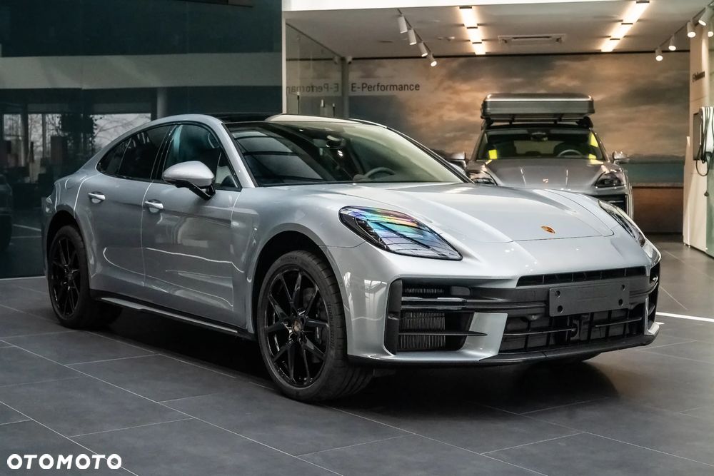 Porsche Panamera 4 - 9