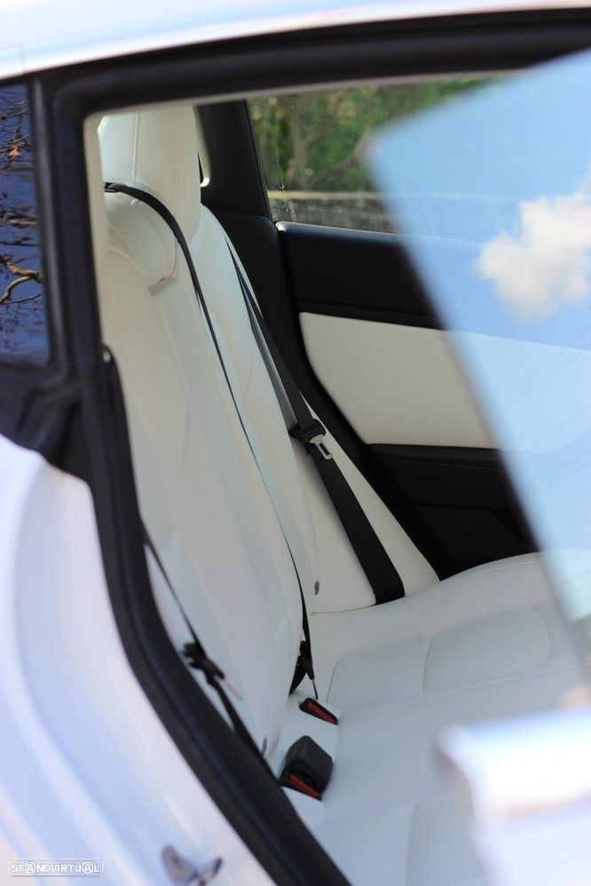 Tesla Model 3 Long Range Tração Integral - 27