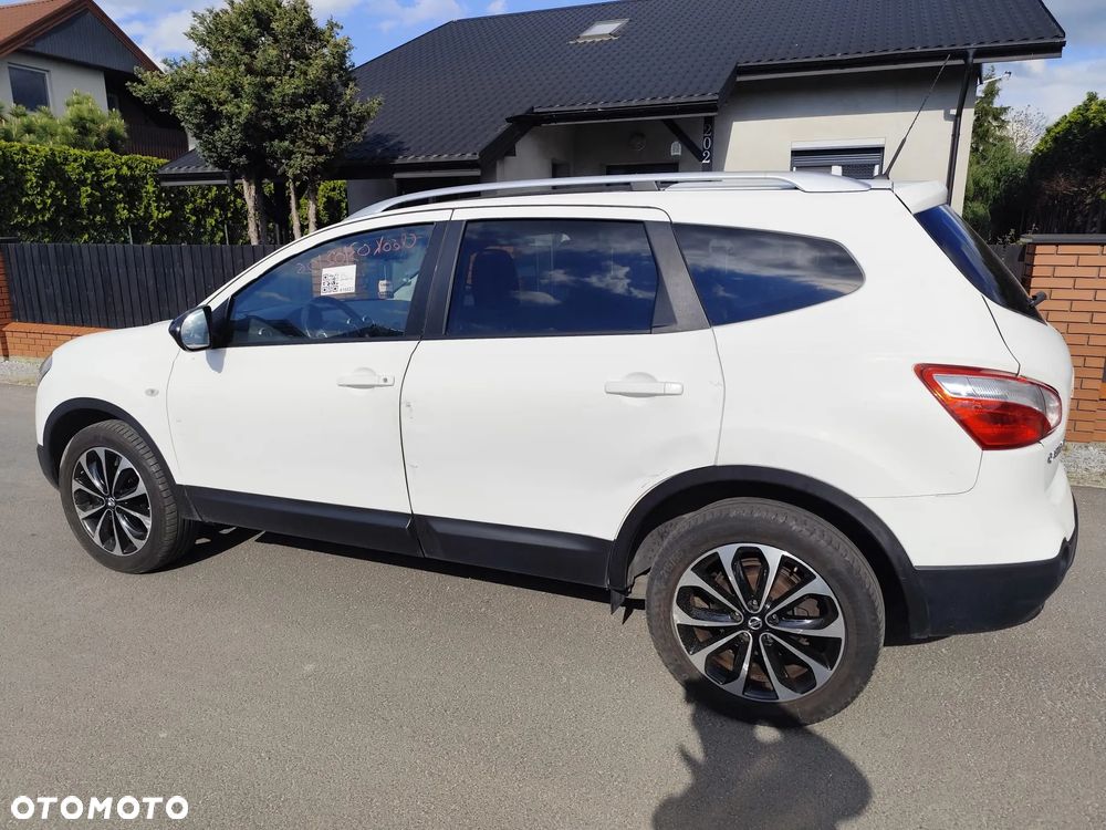 Nissan Qashqai+2 - 5