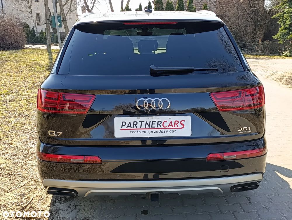 Audi Q7 - 9
