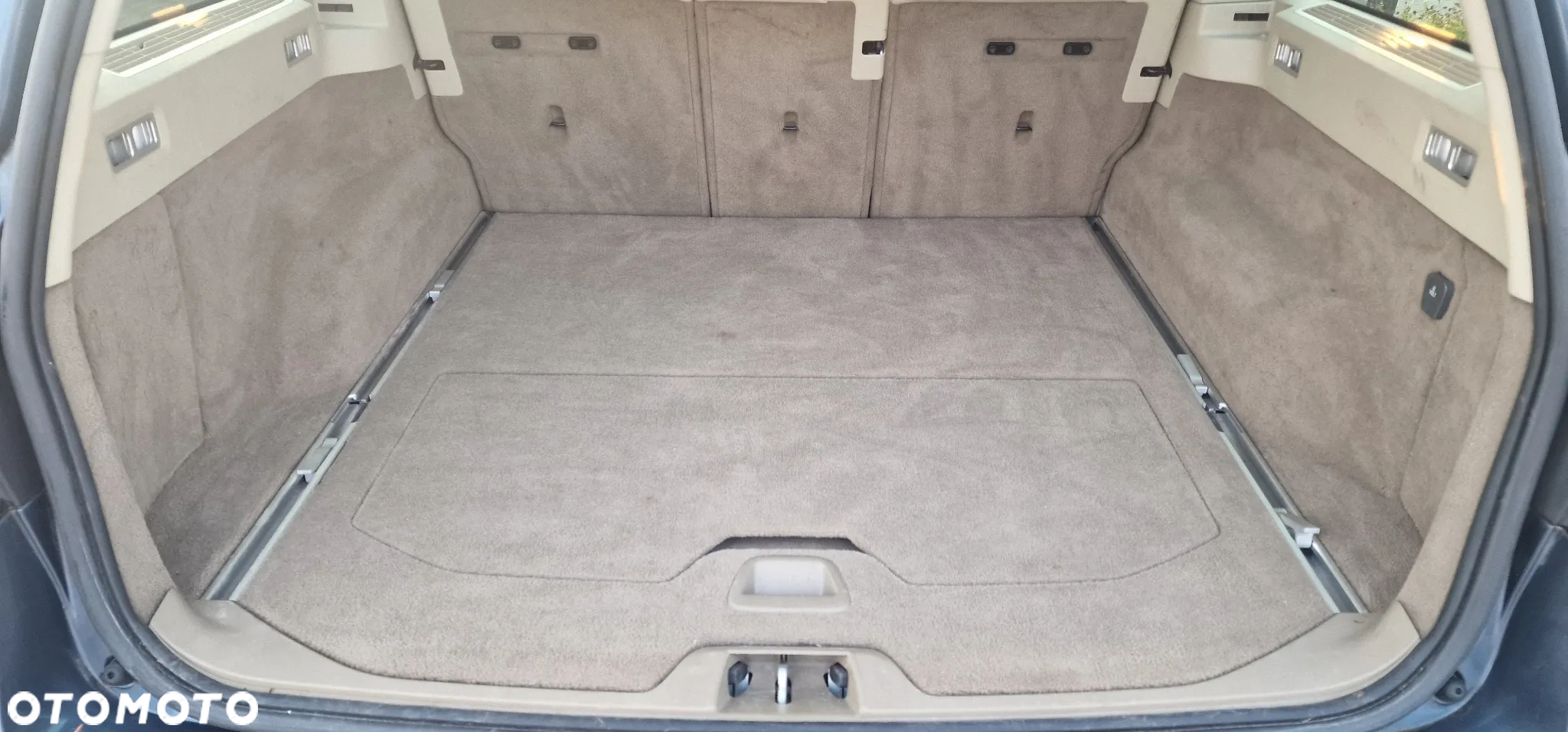 Volvo V70 2.0D Momentum - 15