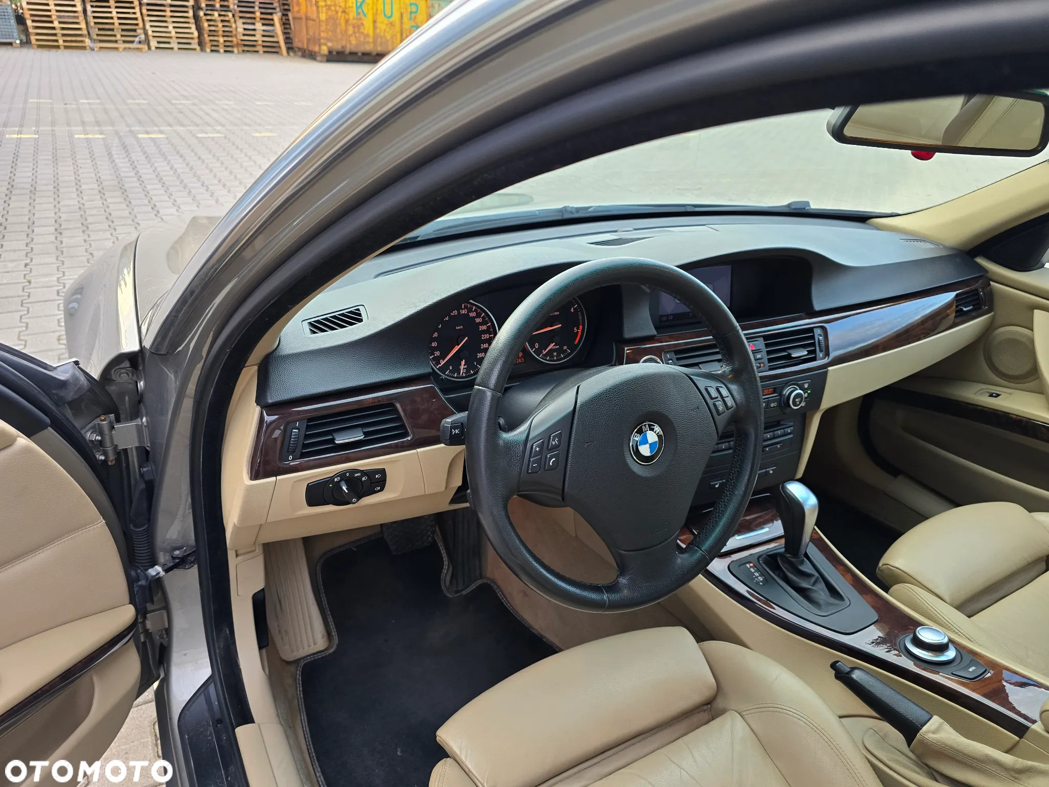BMW Seria 3 330d DPF - 11