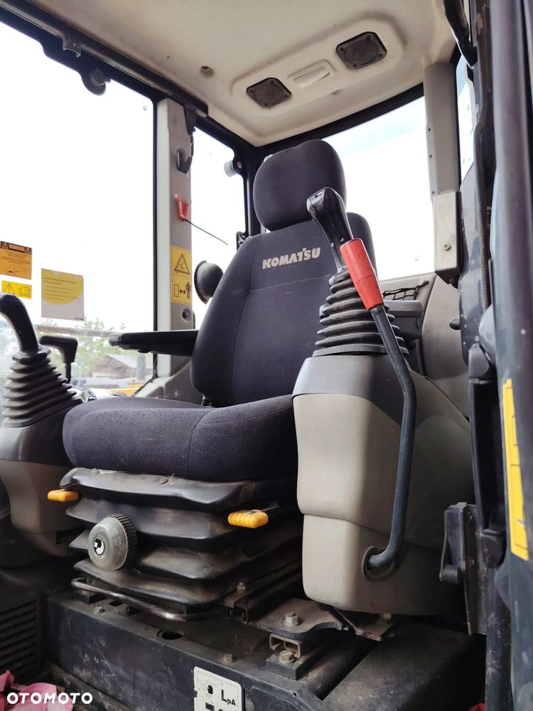 Komatsu PC88MR - 16