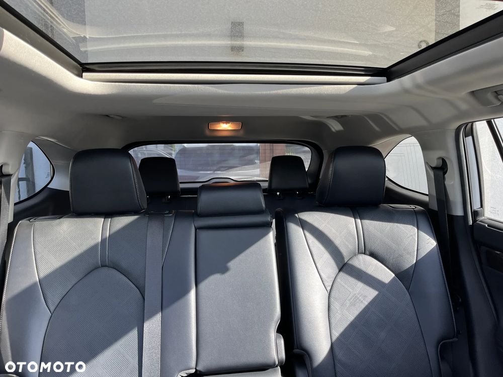 Toyota Highlander 2.5 Hybrid Executive - 16