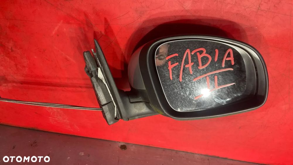 Lusterko prawe SKODA FABIA II - 2