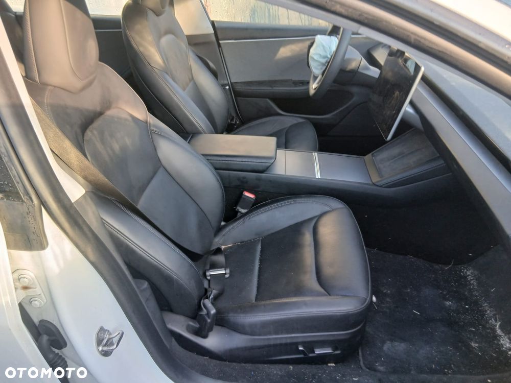 Tesla Model 3 RWD - 20