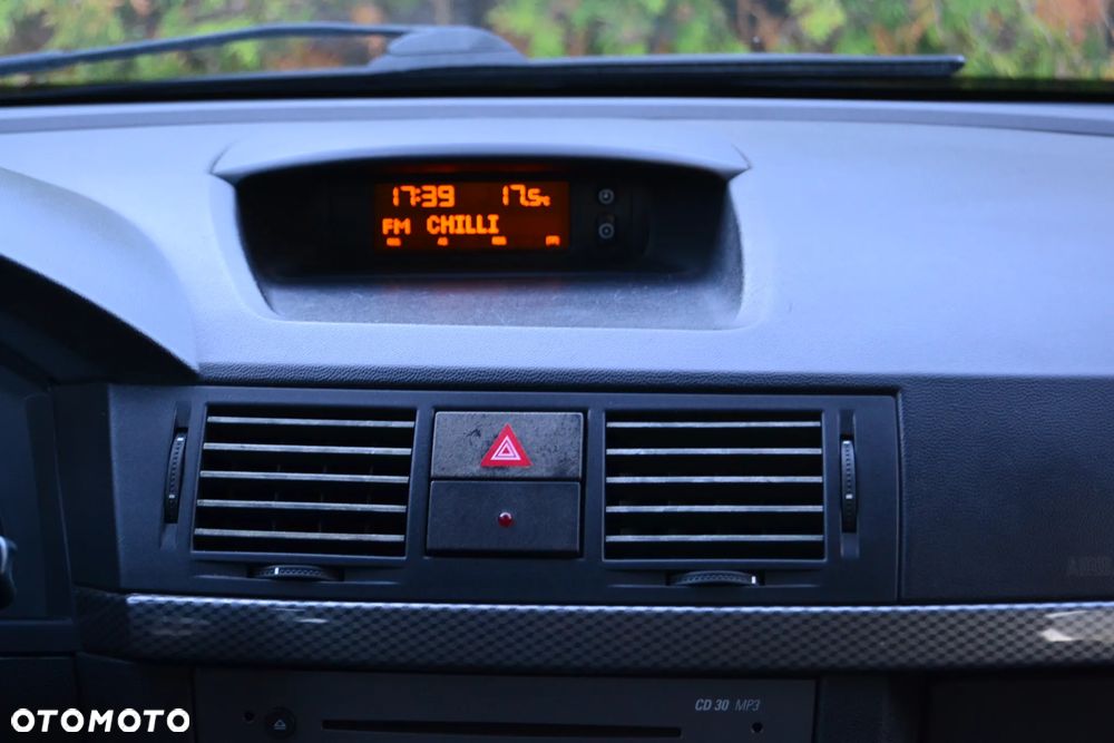Opel Meriva 1.6 Cosmo - 23