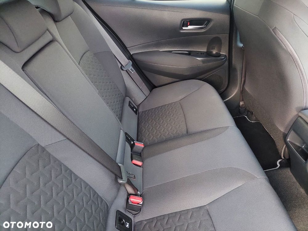 Toyota Corolla ver-1-8-hybrid-comfort - 26