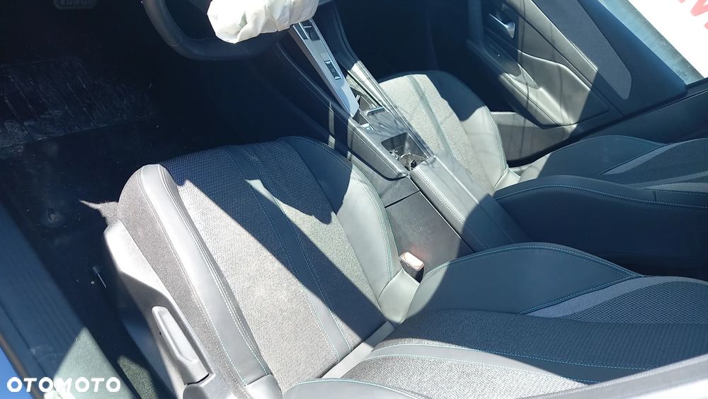 Peugeot 308 - 7