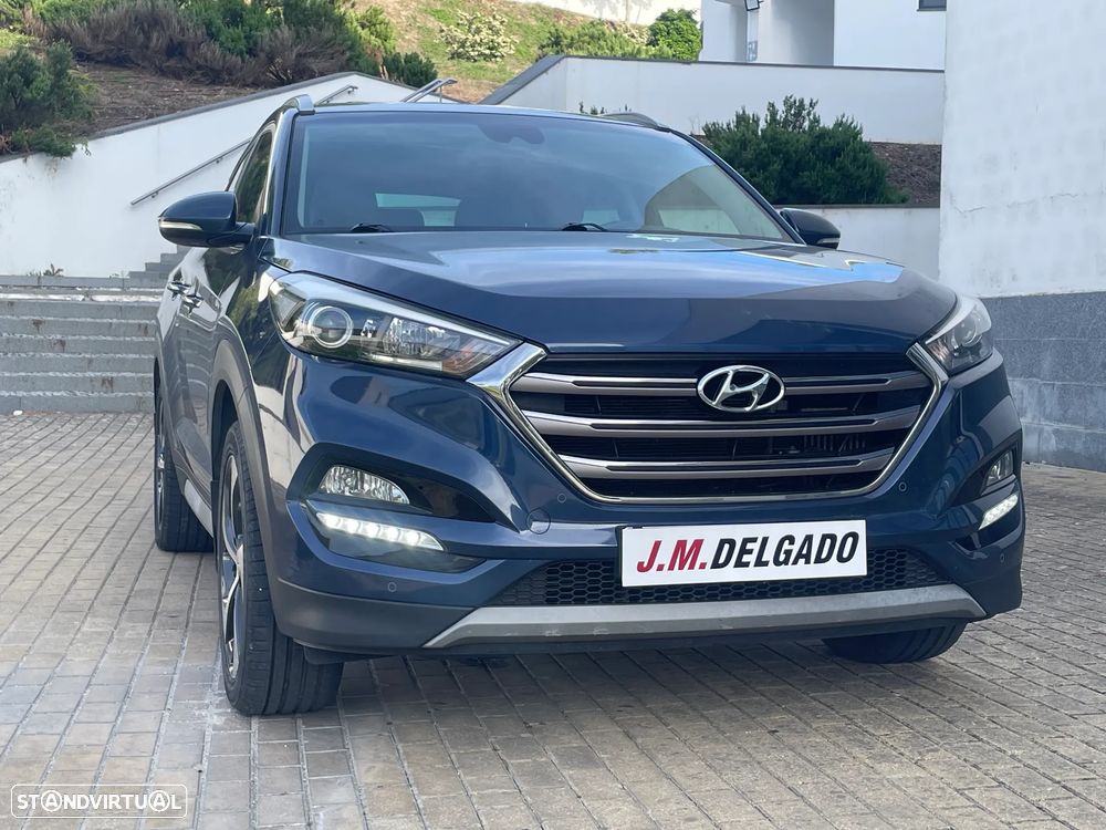 Hyundai Tucson 1.7 CRDi Executive - 3