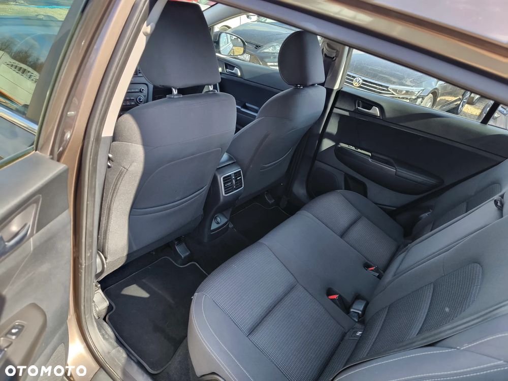 Kia Sportage - 12