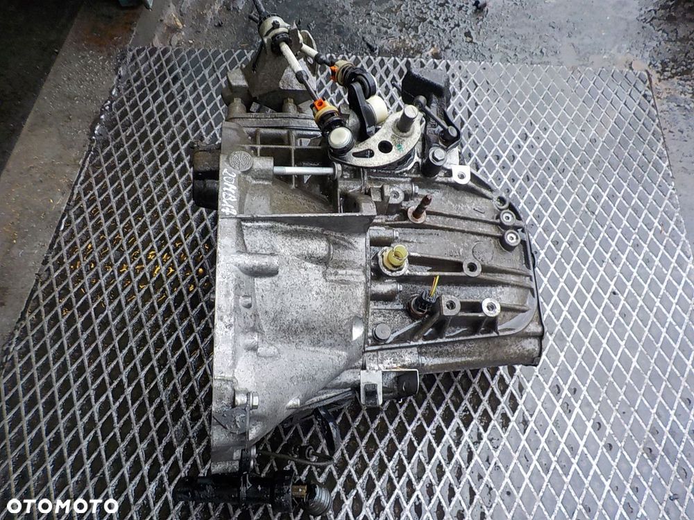 SKRZYNIA BIEGÓW PEUGEOT CITROEN 2.0 HDI 20MB17 - 4