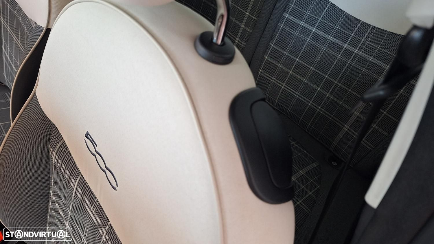 Fiat 500 1.2 Lounge Dualogic - 11