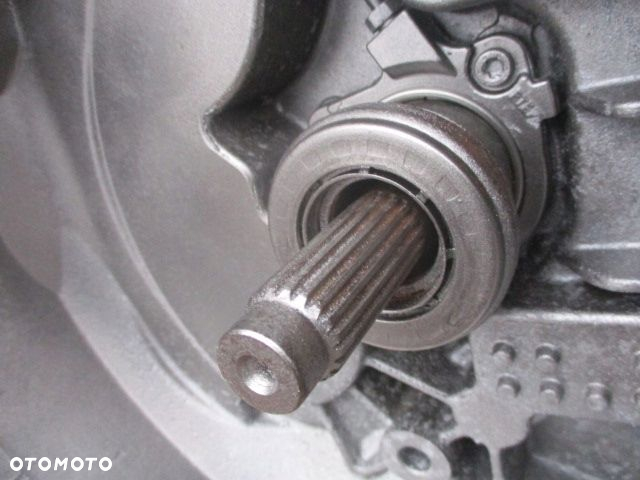 OPEL INSIGNIA 2.0 CDTI 130 KM SKRZYNIA M32 6 biegów sprawdzona - trzysta - 11