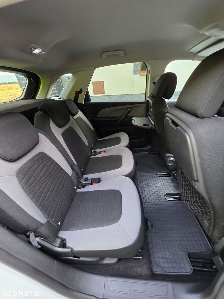 Citroën C4 Picasso 2.0 HDi FAP Exclusive - 14