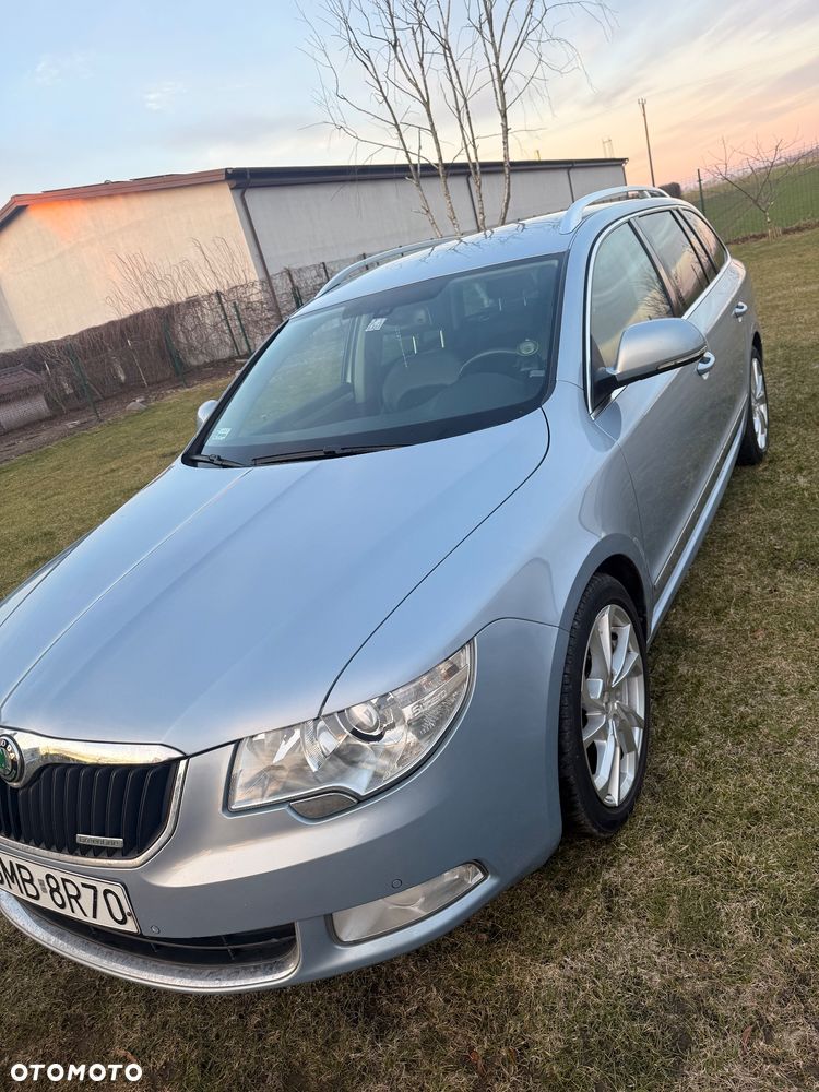 Skoda Superb 1.6 TDI Elegance Greenline - 10