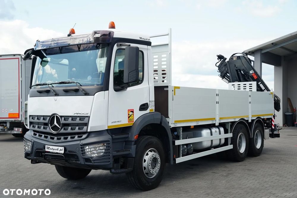 Mercedes-Benz AROCS 2640 / 6x4 / SKRZYNIOWY 6,5 M + HDS HIAB X- hiduo 158 DS- 4 / MAX 4 700 KG / STEROWANIE RADIOWE / ROTATOR / WIDŁY DO PALET / EURO 6 - 15