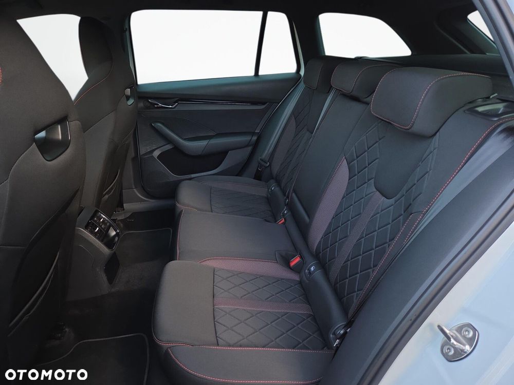 Skoda Octavia 2.0 TDI 4x4 RS DSG - 13