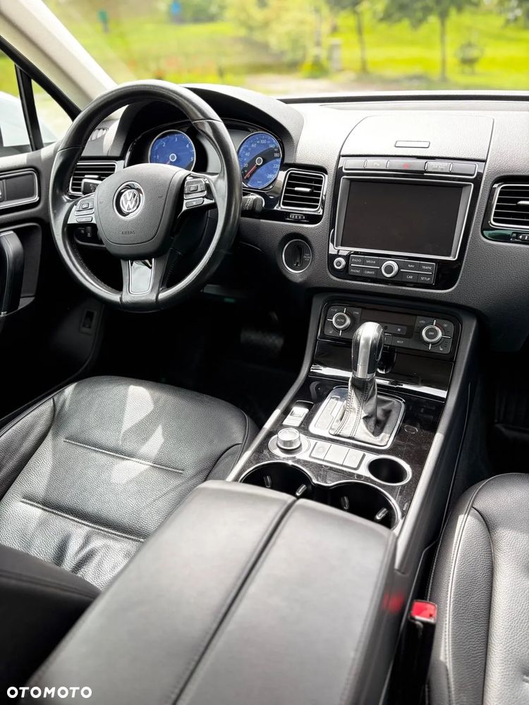 Volkswagen Touareg - 18