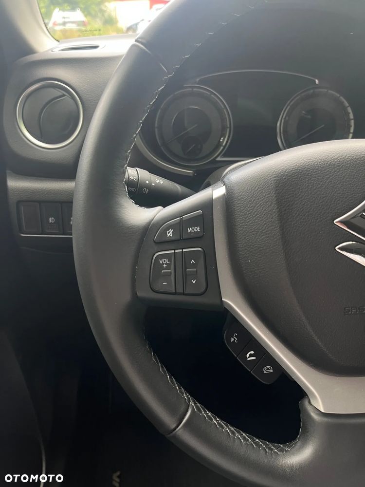 Suzuki Vitara 1.4 Boosterjet SHVS Premium 2WD - 10