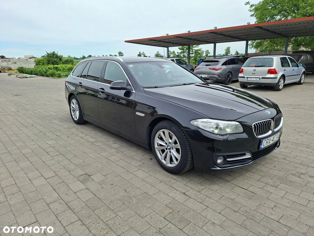 BMW Seria 5 520d Luxury Line - 3